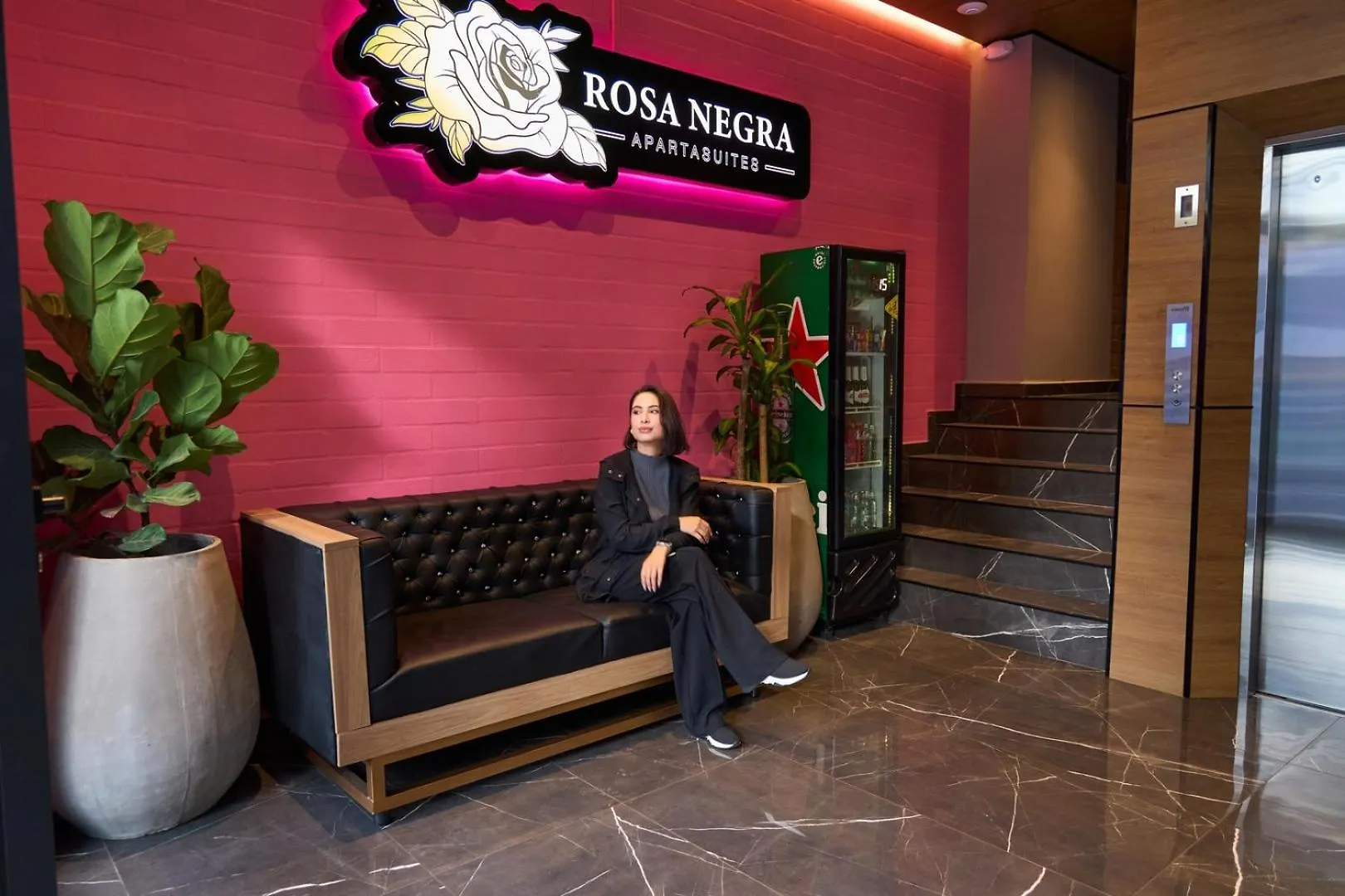 Rosa Negras Cozy Stadio Aparta-Suite Medellin Colombia